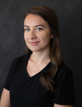 Larisa, Dental Assistant